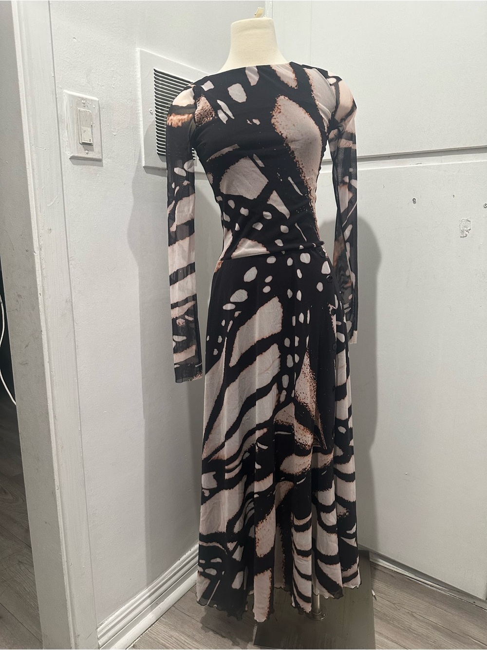Prabal Gurung Black & Beige Abstract Long-Sleeve Maxi Dress